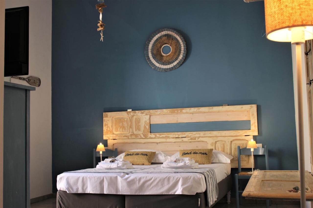 Li Perrini Boutique B&B Acquarica Esterno foto
